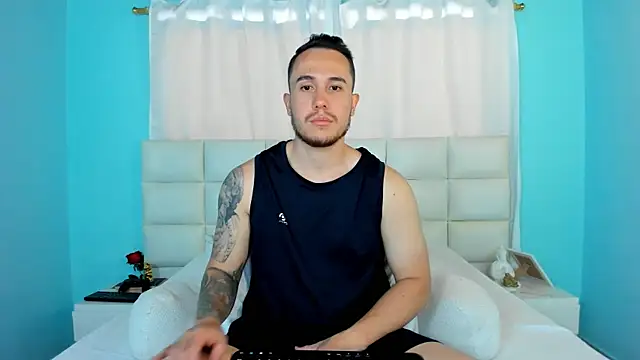 Snapshot of juan__jimenez chatting on October 2025 07:44:02 PM juan jimenez online show from October 2025 07:44:02 PM