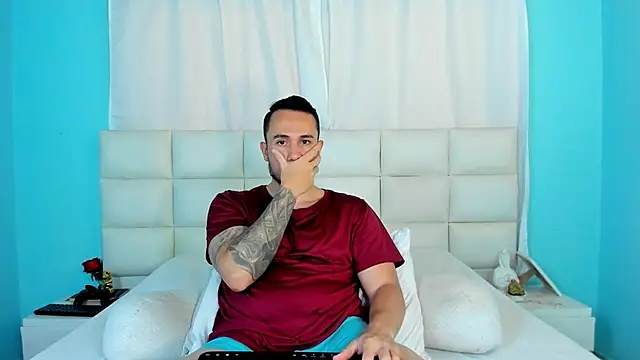 Snapshot of juan__jimenez chatting on October 2025 07:47:02 PM juan jimenez online show from October 2025 07:47:02 PM