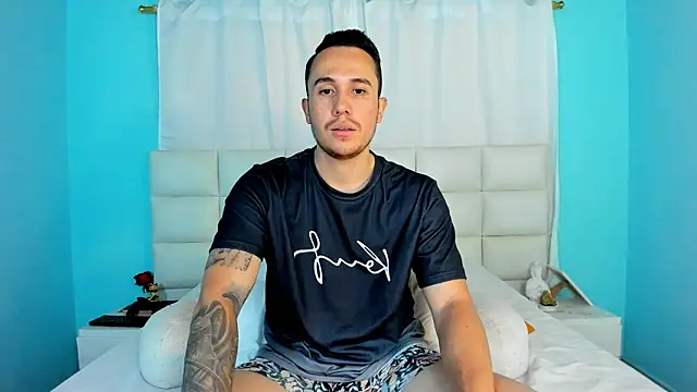 Snapshot of juan__jimenez chatting on October 2025 09:15:02 PM juan jimenez online show from October 2025 09:15:02 PM