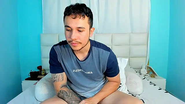 Snapshot of juan__jimenez chatting on November 2025 11:16:01 PM juan jimenez online show from November 2025 11:16:01 PM