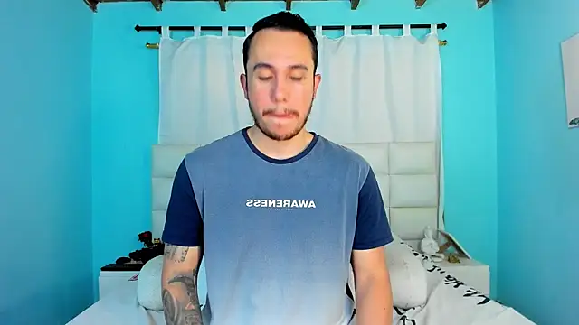 Snapshot of juan__jimenez chatting on November 2025 08:51:01 PM juan jimenez online show from November 2025 08:51:01 PM