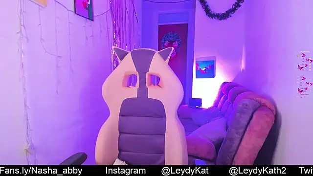 Nasha abby online show from December 2024 12:09:02 AM