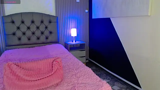 Snapshot of cheryl_hs chatting on October 2025 03:13:02 AM cheryl hs online show from October 2025 03:13:02 AM