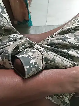 Snapshot of anjaanarun chatting on October 2025 03:09:01 AM anjaanarun online show from October 2025 03:09:01 AM