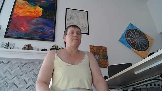 AuroraWillows online show from July 2026 01:57:02 PM