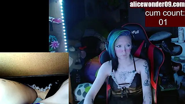 alicewonder09 online show from February 2025 04:04:02 AM