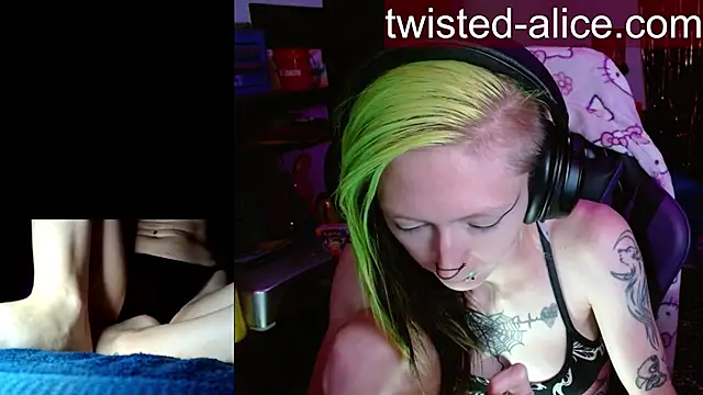 alicewonder09 online show from May 2026 03:46:01 AM