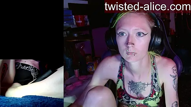 alicewonder09 online show from May 2026 03:15:02 AM