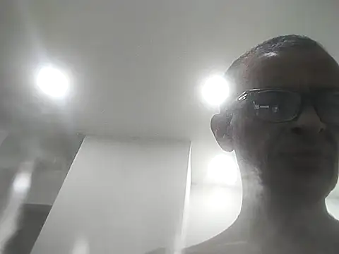 Snapshot of jrfm14 chatting on October 2025 04:27:02 PM jrfm14 online show from October 2025 04:27:02 PM