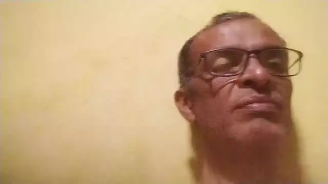 Snapshot of jrfm14 chatting on January 2026 12:36:01 AM jrfm14 online show from January 2026 12:36:01 AM