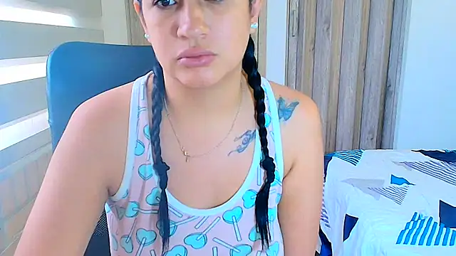 sara2520 online show from March 2026 05:51:02 PM