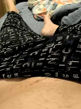 Snapshot of handsometurkish chatting on January 2025 04:51:02 PM handsometurkish online show from January 2025 04:51:02 PM