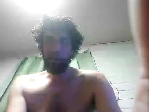 Snapshot of Hotcasados69 chatting on December 2024 03:58:02 AM Hotcasados69 online show from December 2024 03:58:02 AM