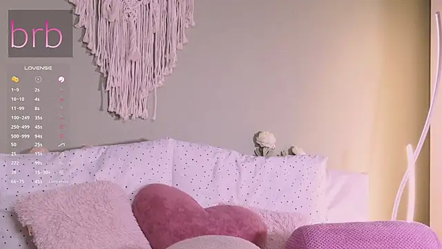 Snapshot of Rinas_secret chatting on October 2025 06:58:02 AM Rinas secret online show from October 2025 06:58:02 AM