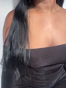 Sara Boom online show from September 2025 01:14:02 PM