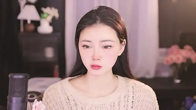 Ocean--Lili online show from February 2025 02:04:02 PM