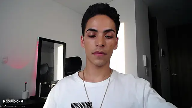 aodaboyyy online show from February 2025 10:39:02 PM