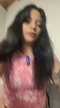 ZaraHoney online show from October 2025 06:33:01 AM