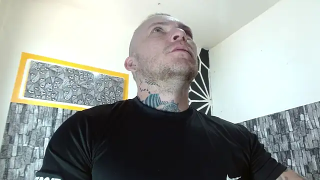 stripnolimits online show from January 2026 05:26:01 PM