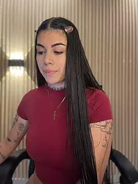 Snapshot of Sarasanders_4 chatting on February 2026 03:01:02 AM Sarasanders 4 online show from February 2026 03:01:02 AM