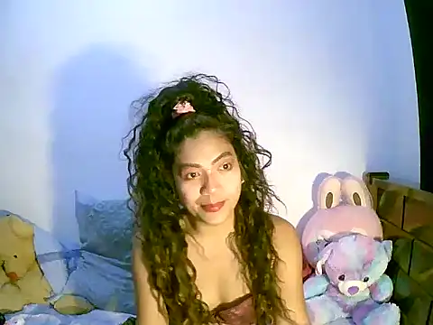 sweetvirginia01 online show from April 2026 09:38:02 PM