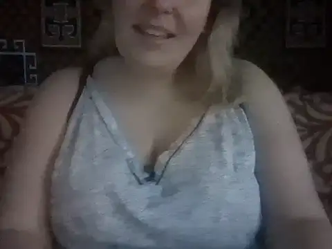 Diana Britt online show from December 2025 06:29:02 AM