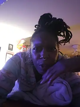 Snapshot of honeydew420_ chatting on August 2026 05:39:02 AM honeydew420 online show from August 2026 05:39:02 AM