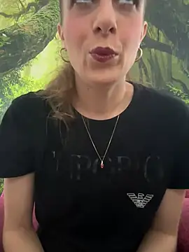 Snapshot of LadyChantale chatting on January 2025 07:25:01 AM LadyChantale online show from January 2025 07:25:01 AM