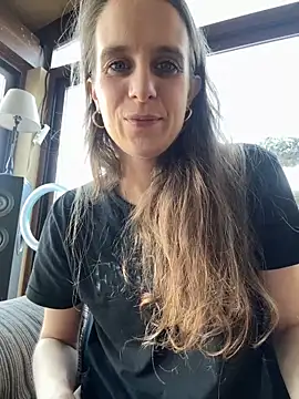 Snapshot of LadyChantale chatting on January 2025 08:46:02 AM LadyChantale online show from January 2025 08:46:02 AM