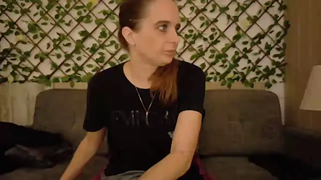 LadyChantale online show from January 2026 07:01:02 AM