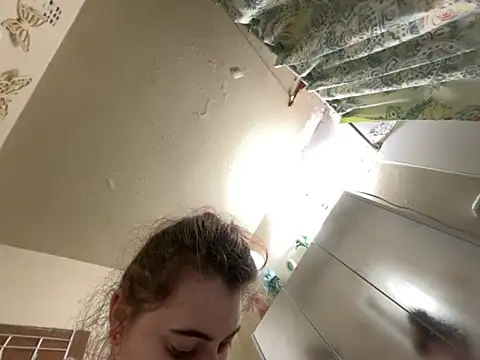 Snowbunnycake 131 online show from November 2025 10:28:02 AM