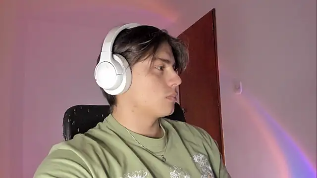 Giordano Russo online show from March 2026 11:39:02 PM