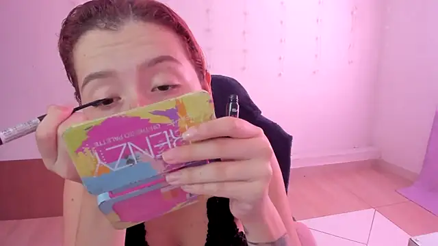 Snapshot of Ginger_Sweetty chatting on January 2025 09:51:01 PM Ginger Sweetty online show from January 2025 09:51:01 PM