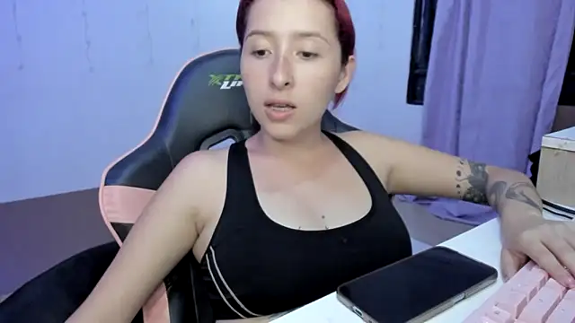 Snapshot of Ginger_Sweetty chatting on January 2025 12:45:01 AM Ginger Sweetty online show from January 2025 12:45:01 AM