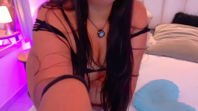 ValenScott1 online show from July 2026 03:43:01 PM