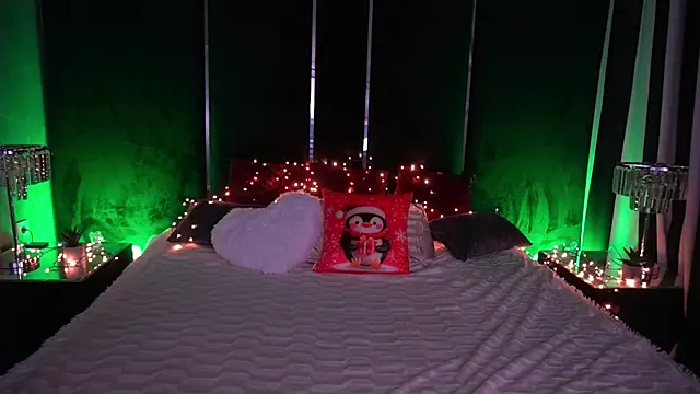 CassandraGood online show from December 2025 08:34:02 AM