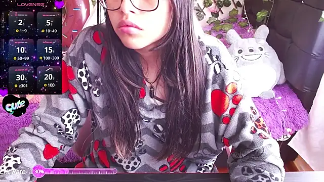 Snapshot of MidoriQuiinn chatting on February 2025 02:56:02 PM MidoriQuiinn online show from February 2025 02:56:02 PM