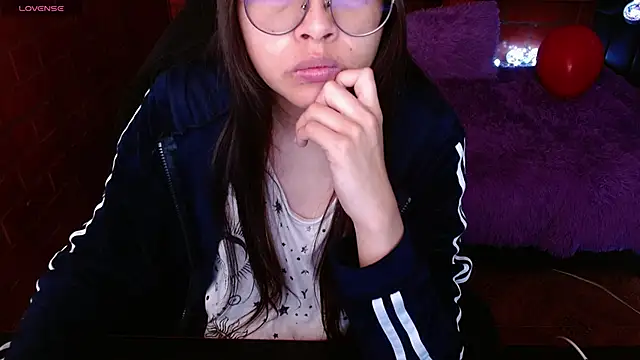 MidoriQuiinn online show from April 2026 03:25:02 PM