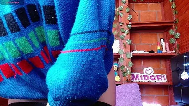 MidoriQuiinn online show from May 2026 04:04:02 PM