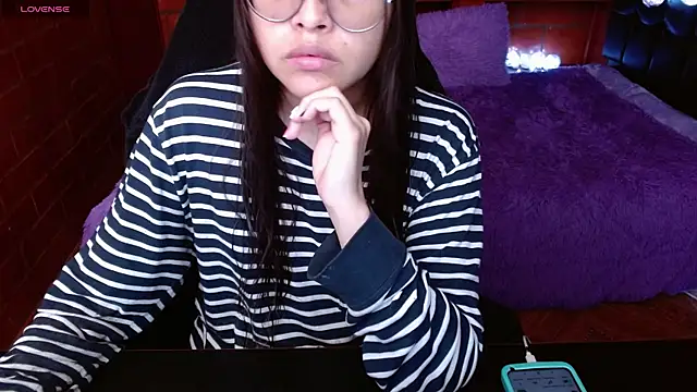 MidoriQuiinn online show from May 2026 04:14:01 PM