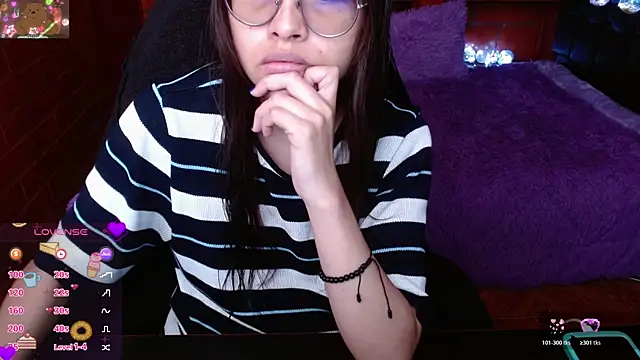 MidoriQuiinn online show from May 2026 04:04:01 PM