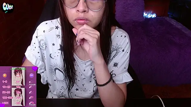 MidoriQuiinn online show from June 2026 04:02:02 PM