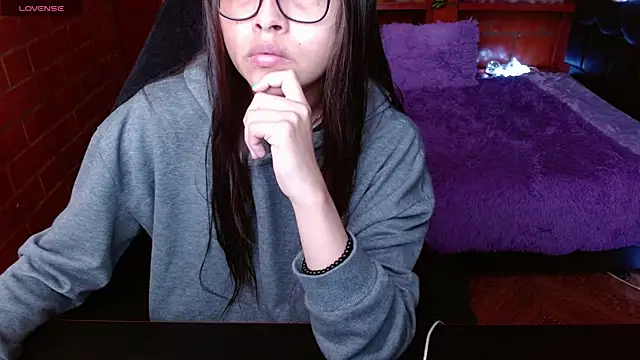 MidoriQuiinn online show from July 2026 04:34:02 PM