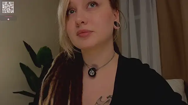 Snapshot of VortexProject chatting on October 2025 03:35:02 PM VortexProject online show from October 2025 03:35:02 PM