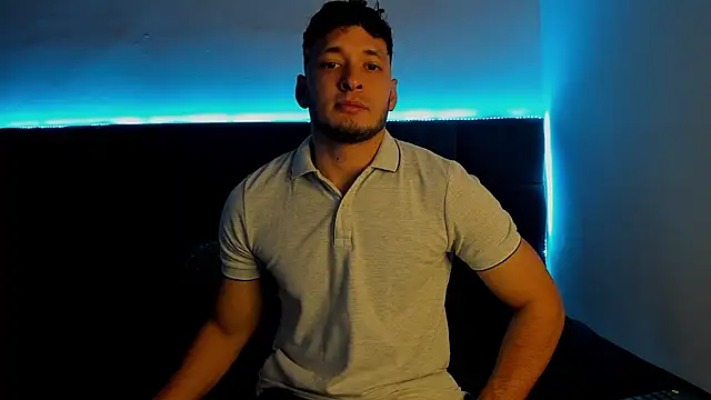 Snapshot of alejandro__2 chatting on September 2025 04:07:01 PM alejandro 2 online show from September 2025 04:07:01 PM