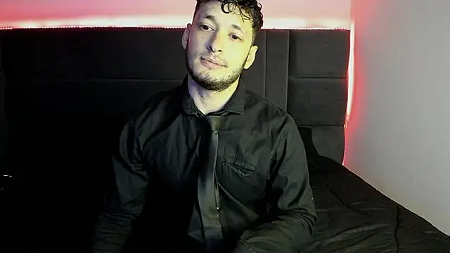 Snapshot of alejandro__2 chatting on September 2025 01:15:01 PM alejandro 2 online show from September 2025 01:15:01 PM