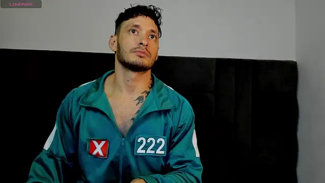 alejandro  2 online show from May 2026 05:43:01 PM