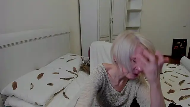 aminalive online show from October 2025 07:03:02 PM