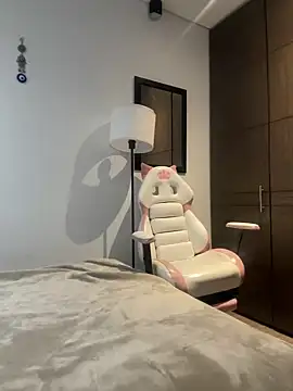 Snapshot of oriana_zoeee chatting on December 2024 10:42:01 PM oriana zoeee online show from December 2024 10:42:01 PM