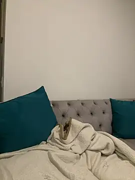 Snapshot of oriana_zoeee chatting on January 2025 03:27:02 AM oriana zoeee online show from January 2025 03:27:02 AM